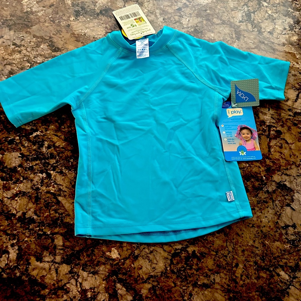 I PLAY girls 4T UPF 50 sun shirt.NWT